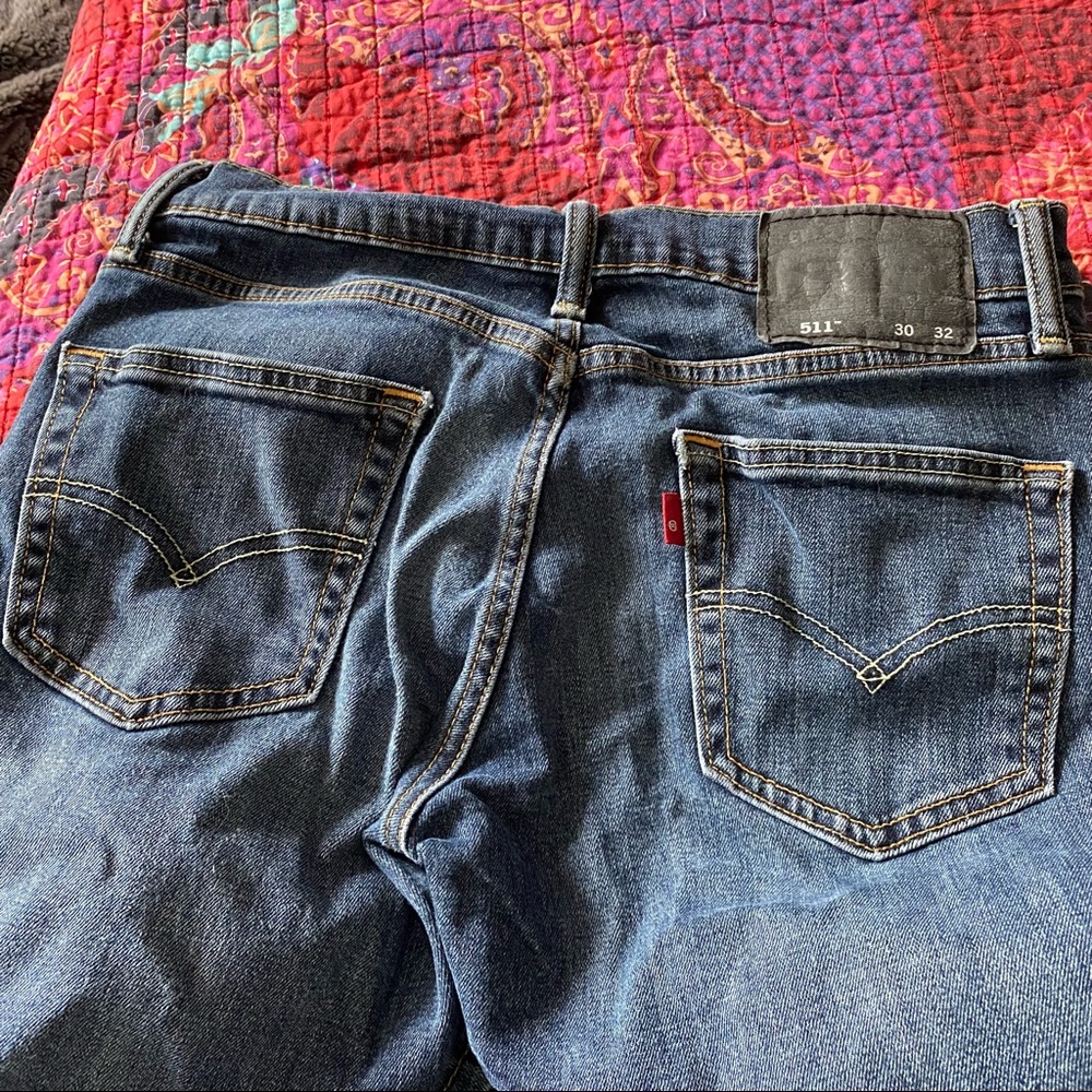 Levi’s - Picture 3 of 3